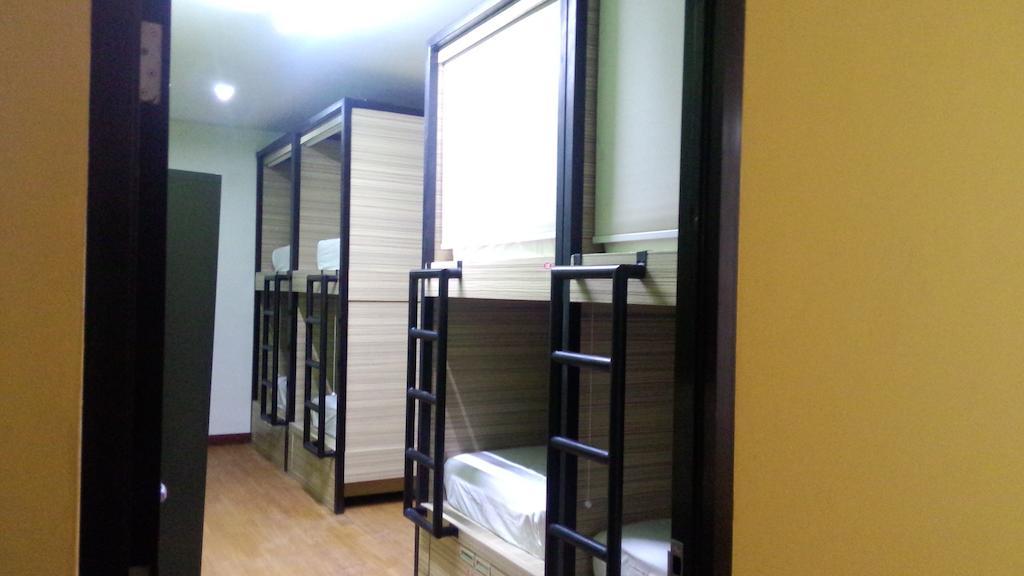 Cx Hostel Kuta Raya 部屋 写真