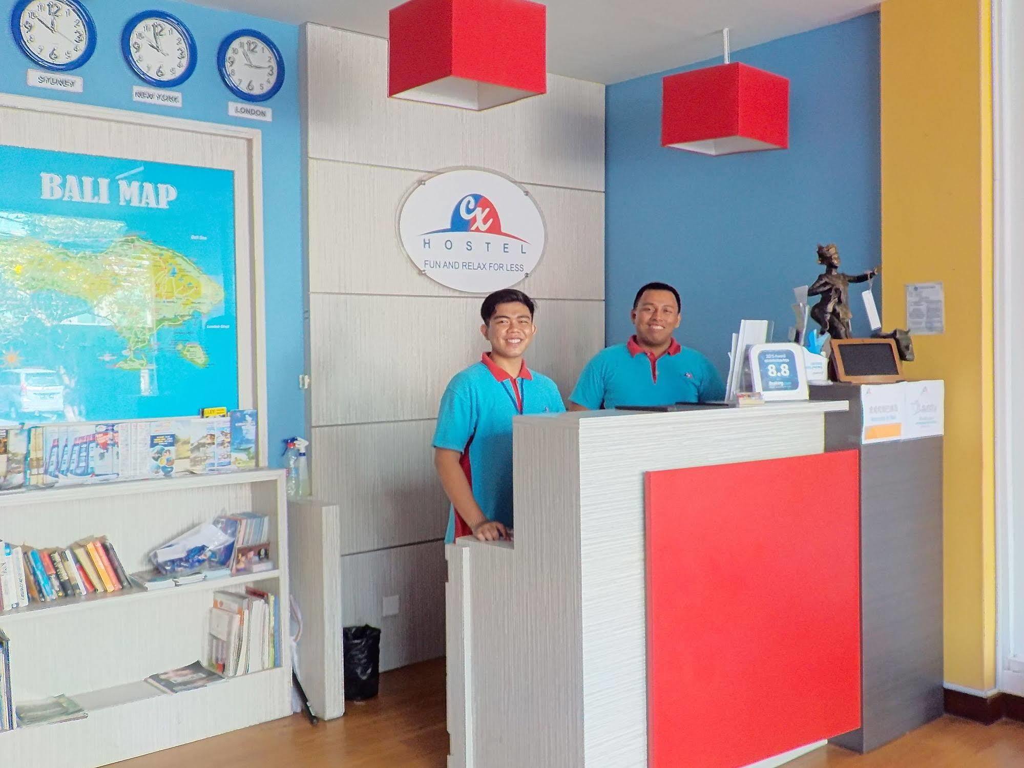 Cx Hostel Kuta Raya エクステリア 写真