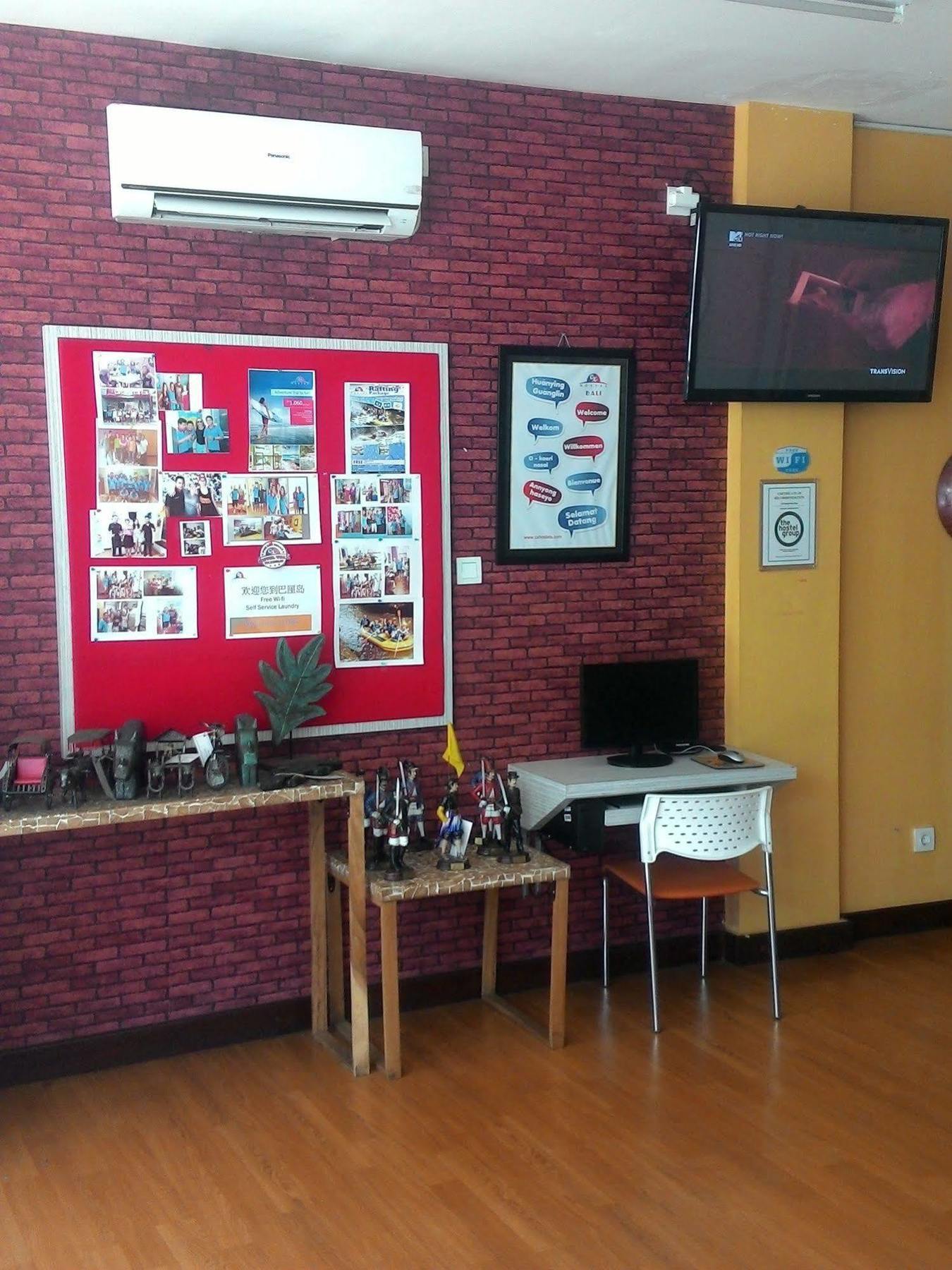Cx Hostel Kuta Raya エクステリア 写真